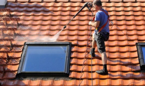 roof cleaning near me